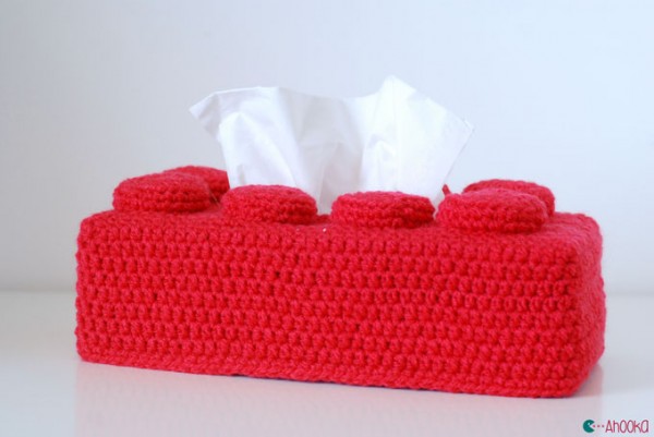 How to crochet a Lego brick tissue box cover [tutorial] | Ahookamigurumi